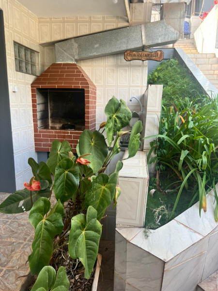 Chácara à venda Caceia  com 4m² e 5 quartos por R$ 1.500.000 - 372743552-churrasqueira.jpg