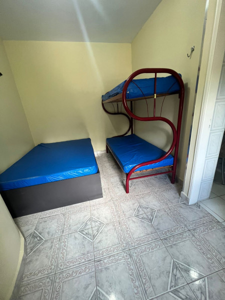 Chácara à venda Caceia  com 4m² e 5 quartos por R$ 1.500.000 - 482711074-quarto-2.jpg