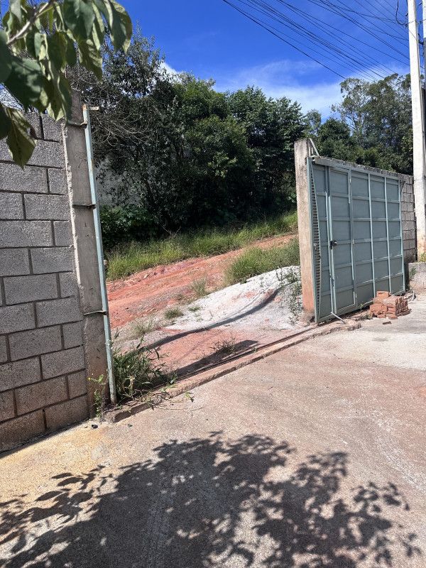 Chácara à venda Caiocara com 1066m² e 1 quarto por R$ 320.000 - 326809033-fec7c585-4c88-41b3-bed3-95acc1392147.jpeg