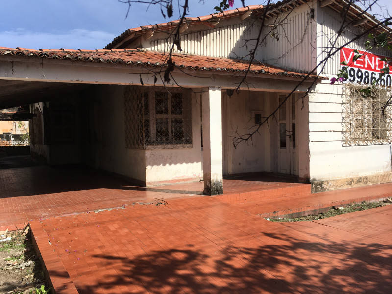 Casa à venda Damas com 730m² e 5 quartos por R$ 990.000 - 1614730508-img-6403.jpeg