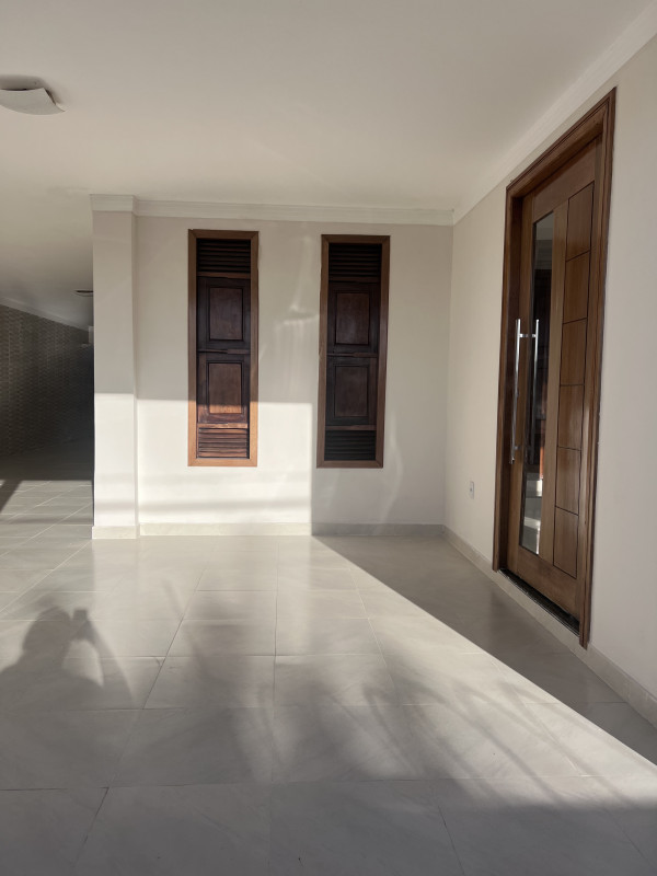 Casa à venda Pitimbú com 230m² e 4 quartos por R$ 380.000 - 1727557650-77ca7723-a963-404e-af47-e30b0ee625ed.jpeg