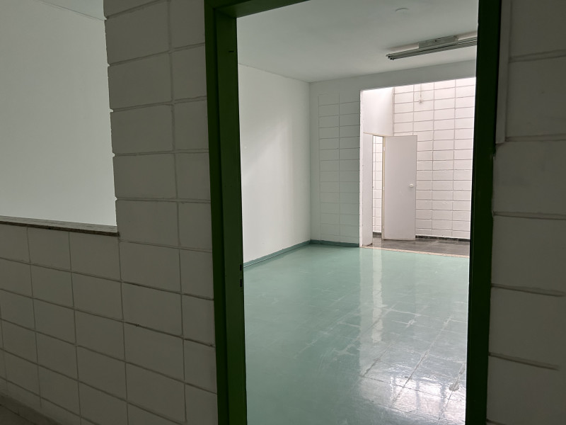 Comercial à venda Cerâmica com 880m² e 1 quarto por R$ 30.000.000 - 1233643020-img-7053.jpeg