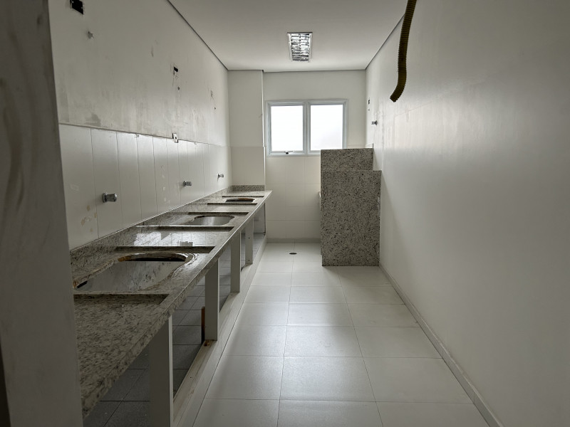 Comercial à venda Cerâmica com 880m² e 1 quarto por R$ 30.000.000 - 1278897412-img-7075.jpeg