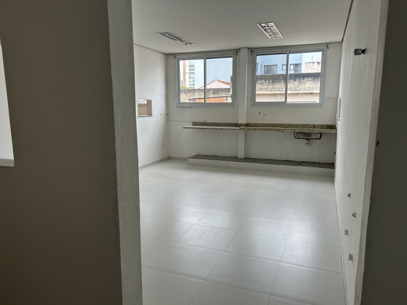 Comercial à venda Cerâmica com 880m² e 1 quarto por R$ 30.000.000 - 1294214990-img-7071.jpeg