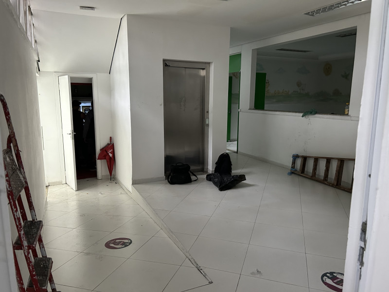 Comercial à venda Cerâmica com 880m² e 1 quarto por R$ 30.000.000 - 1992816553-img-7045.jpeg