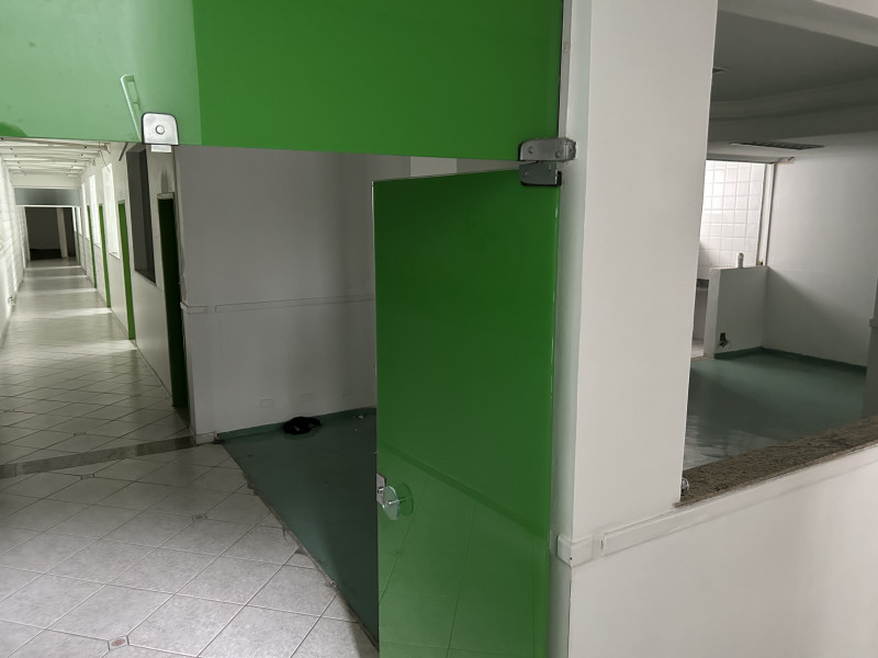 Comercial à venda Cerâmica com 880m² e 1 quarto por R$ 30.000.000 - 2132077237-img-7047.jpeg