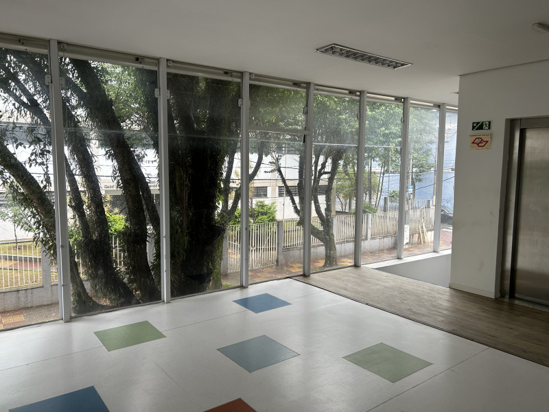 Comercial à venda Cerâmica com 880m² e 1 quarto por R$ 30.000.000 - 455799255-img-7061.jpeg