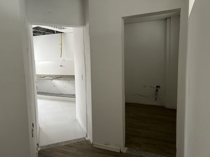 Comercial à venda Cerâmica com 880m² e 1 quarto por R$ 30.000.000 - 97797440-img-7062.jpeg