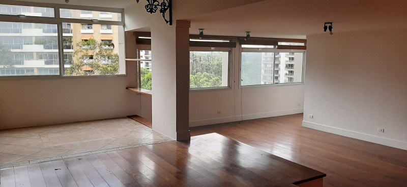 Apartamento à venda Jardim Santo Amaro com 225m² e 3 quartos por R$ 1.992.000 - 359013270-sala-e-terraco.jpg