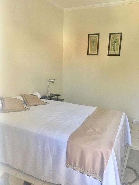Casa à venda Rio Bonito com 120m² e 3 quartos por R$ 40.000 - 1960500582-12.jpg
