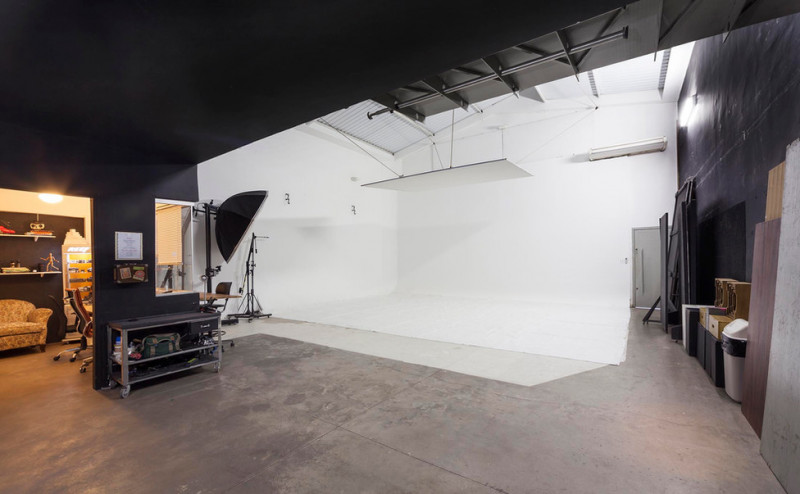 Comercial à venda Jardim Ampliação com 300m² e 1 quarto por R$ 2.000.000 - 794976320-6336cb-f6d08b060d154e5db18356d11b42a5a0mv2-d-2200-1361-s-2.jpg