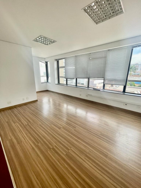 Comercial à venda Centro com 330m² e 1 quarto por R$ 1.500.000 - 1862245534-photo-2023-01-09-11-06-48.jpg