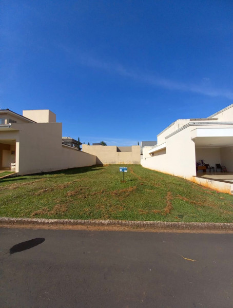 Terreno à venda Centro com 342m² e 1 quarto por R$ 200.000 - 1826302003-img-20230509-wa0008.jpg