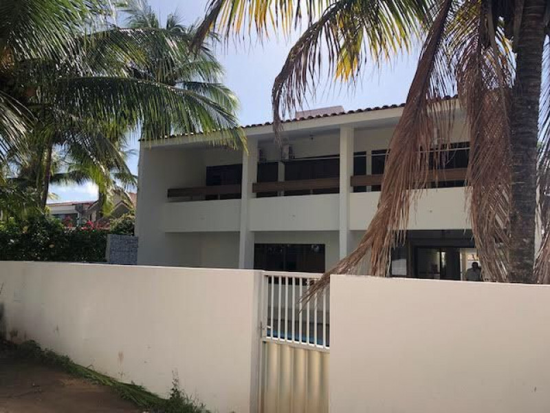 Casa à venda Centro com 370m² e 7 quartos por R$ 1.600.000 - 1565757701-fachada-casa.JPG