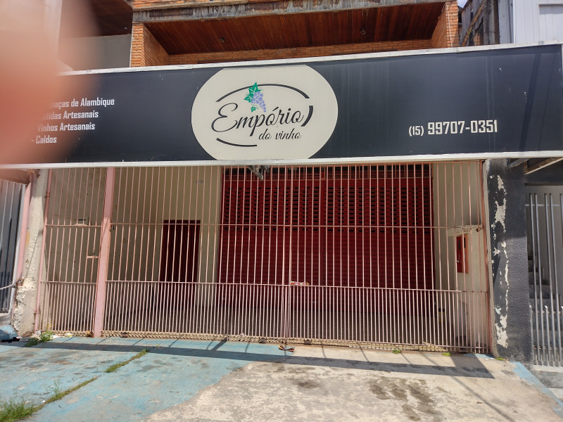 Comercial à venda Jardim Sao Lourenzo com 284m² e 1 quarto por R$ 650.000 - 967268850-img-20211229-104304133-hdr.jpg