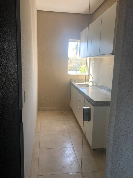 Comercial para alugar Jardim Todos os Santos com 120m² e 1 quarto por R$ 3.500 - 795639738-cozinha.jpeg