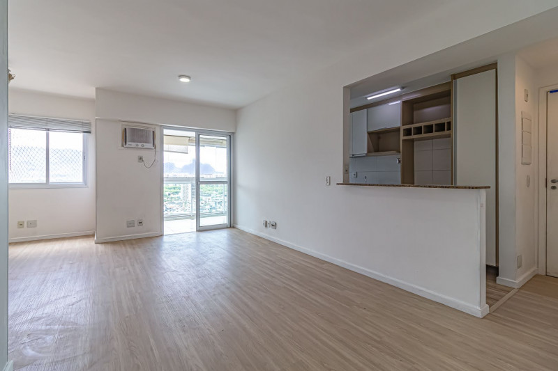 Apartamento à venda Jacarepaguá com 72m² e 2 quartos por R$ 588.000 - 406998705-ap-seasons-1602-lcmf-05.jpg