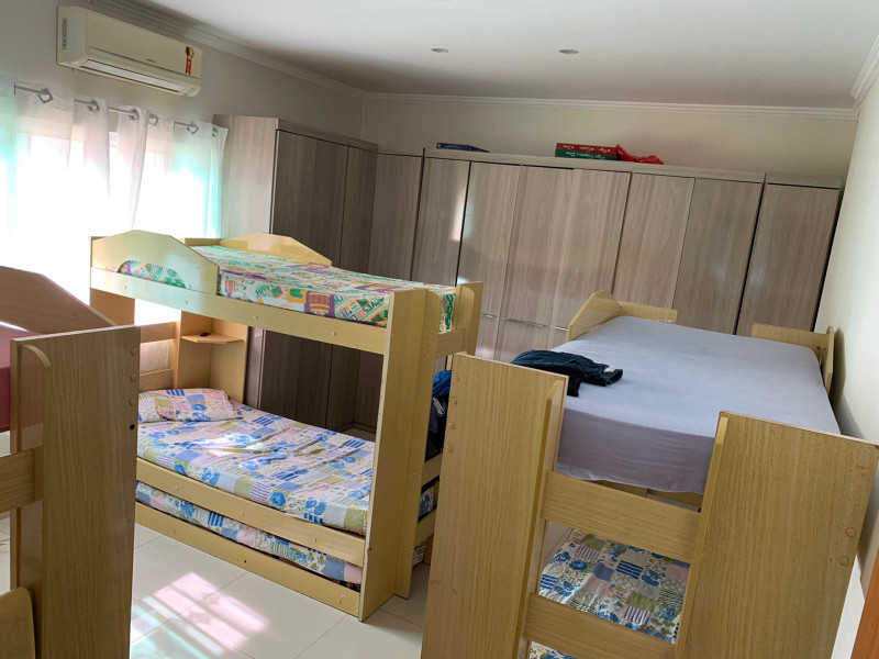 Casa de condomínio à venda Peró com 200m² e 4 quartos por R$ 860 - 1600298592-casa-pai-11.jpg