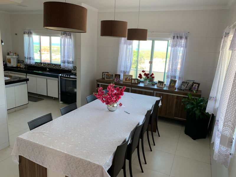 Casa de condomínio à venda Peró com 200m² e 4 quartos por R$ 860 - 323249545-casa-pai-3.jpg