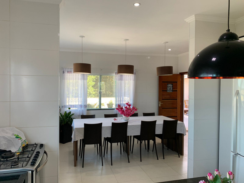 Casa de condomínio à venda Peró com 200m² e 4 quartos por R$ 860 - 344415233-casa-pai-9.jpg
