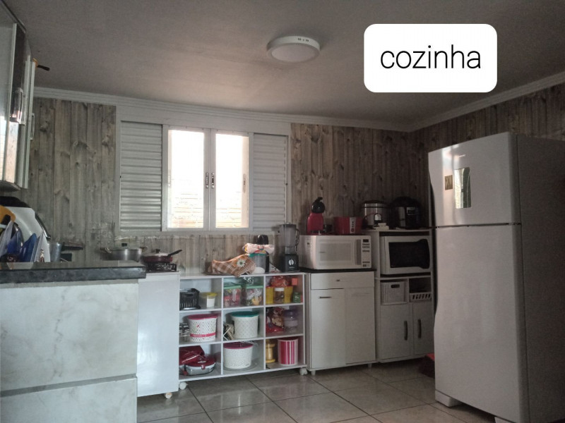 Casa à venda Guaraituba com 308m² e 3 quartos por R$ 250.000 - 1008927515-86511bae-5b90-47b8-8476-b4cd42301129.jpg