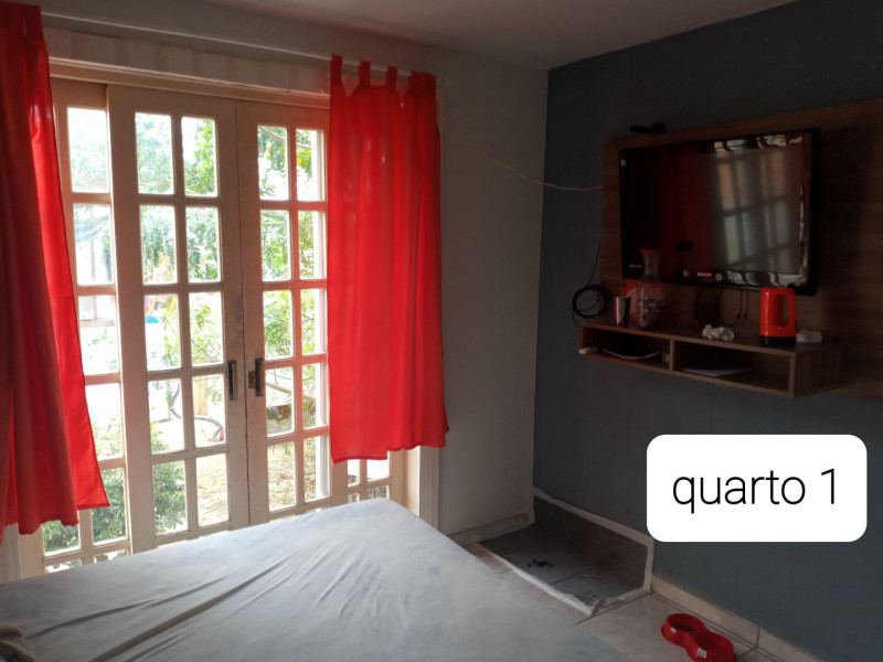 Casa à venda Guaraituba com 308m² e 3 quartos por R$ 250.000 - 1105742687-d76f9a48-63ce-4a3f-adc3-42a74e089628.jpg