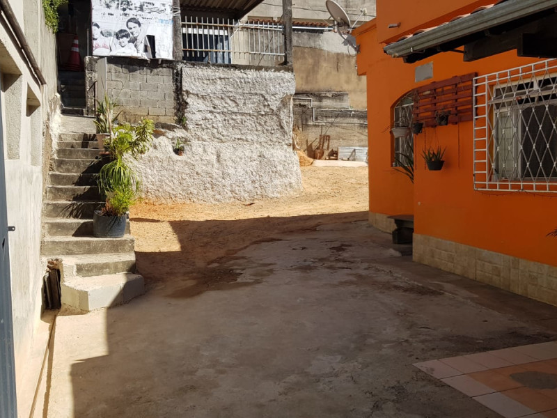 Casa à venda Califórnia com 360m² e 4 quartos por R$ 550.000 - whatsapp-image-2024-06-25-at-185108-4.jpeg