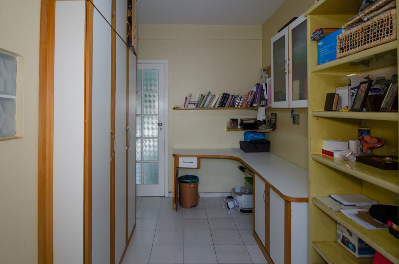 Casa de condomínio à venda Freguesia (Jacarepaguá) com 255m² e 3 quartos por R$ 1.480.000 - 765724487-closet2.jpg