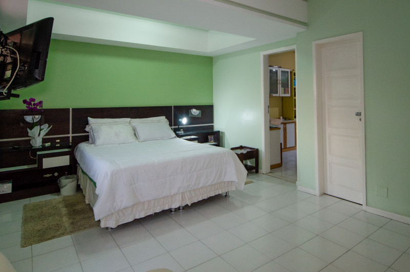 Casa de condomínio à venda Freguesia (Jacarepaguá) com 255m² e 3 quartos por R$ 1.480.000 - 814615620-suite-2.jpg
