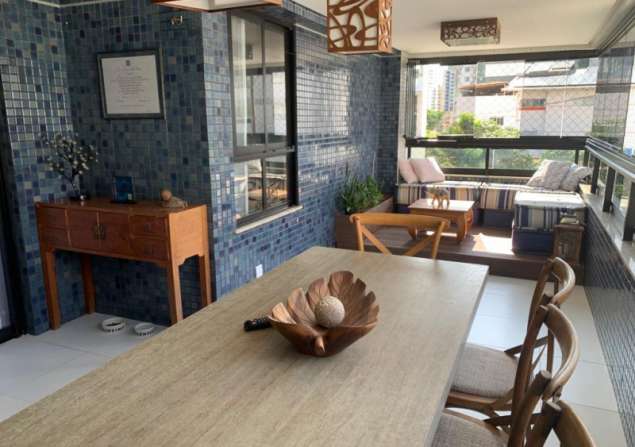 imóvel com 98m²