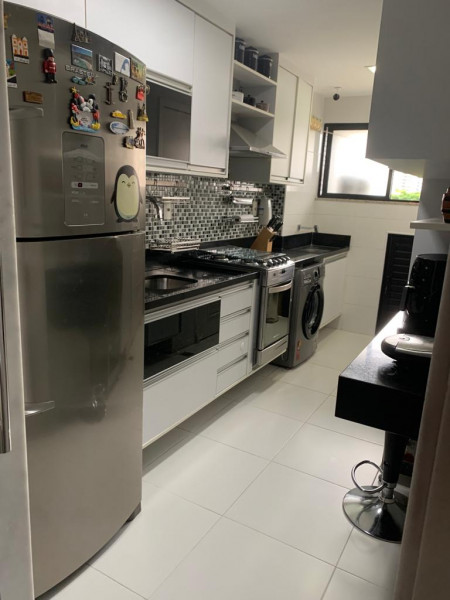 Apartamento à venda Costa Azul com 98m² e 2 quartos por R$ 690.000 - 1849697836-img-20230513-wa0129.jpg