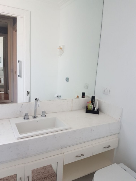 Casa de condomínio à venda Alphaville com 600m² e 5 quartos por R$ 8.500.000 - 219765514-img-20181127-wa0059.jpg