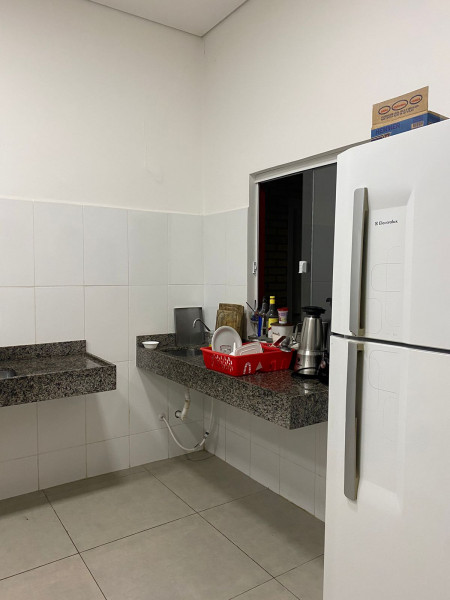 Comercial à venda Centro com 138m² e 1 quarto por R$ 85.000.000 - 2003070973-877fb580-e5d4-4d33-9bfb-cbaa7168fde8.jpeg