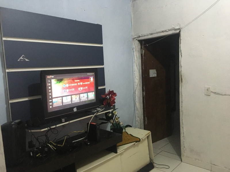 Casa à venda Jardim Nova Republica com 175m² e 3 quartos por R$ 160.000 - 371764869-e34b525d-76f3-4b9b-9937-ab65fe6a5742.jpeg