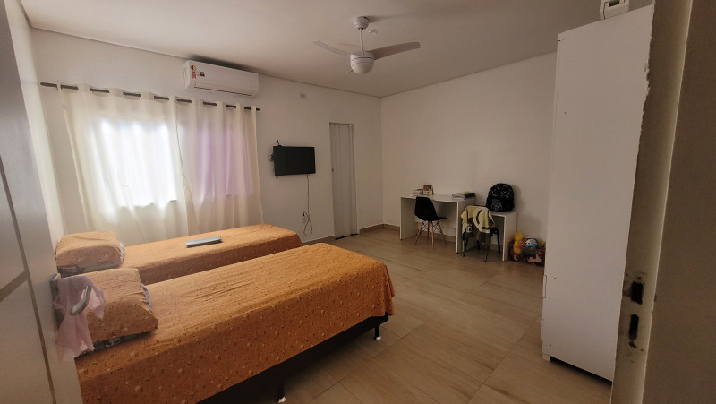 Casa à venda Adrianópolis com 528m² e 5 quartos por R$ 1.290.000 - 1186672648-20230503-100546.jpg
