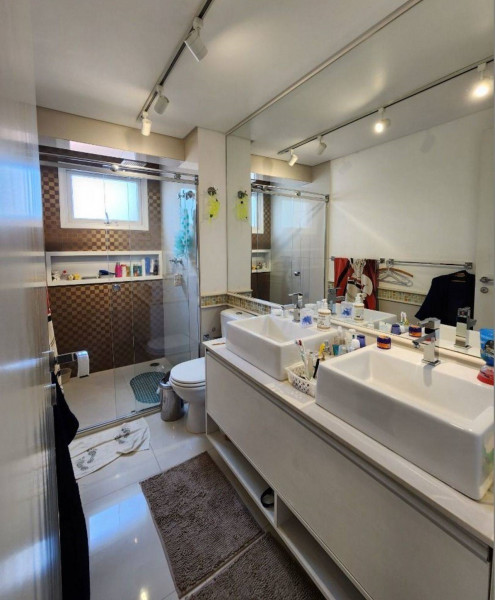 Apartamento à venda Vila Galvão com 157m² e 3 quartos por R$ 1.450.000 - 163548629-suitemaster5.jpg