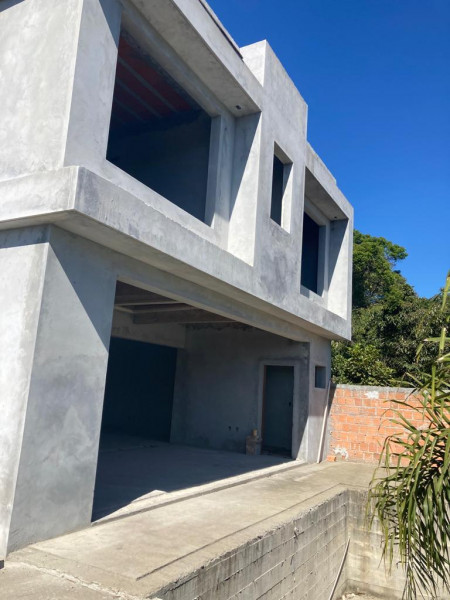 Casa à venda Centro 1 com 256m² e 3 quartos por R$ 700.000 - 1134617635-05e1ffff-00de-4264-92a8-e3d201dba321.jpeg