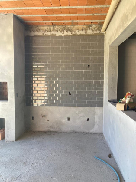 Casa à venda Centro 1 com 256m² e 3 quartos por R$ 700.000 - 1951953399-2bd8cf40-89fa-4425-9f33-0506f34e5997.jpeg