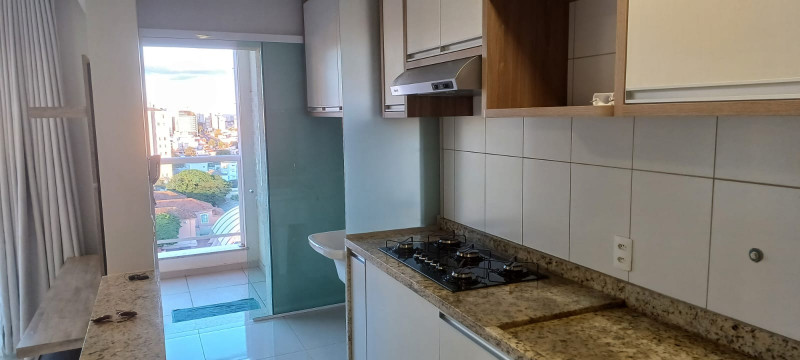 Apartamento à venda Jardim Higienópolis com 58m² e 2 quartos por R$ 365.000 - 1218862017-cozinha-e-sala-1.jpeg