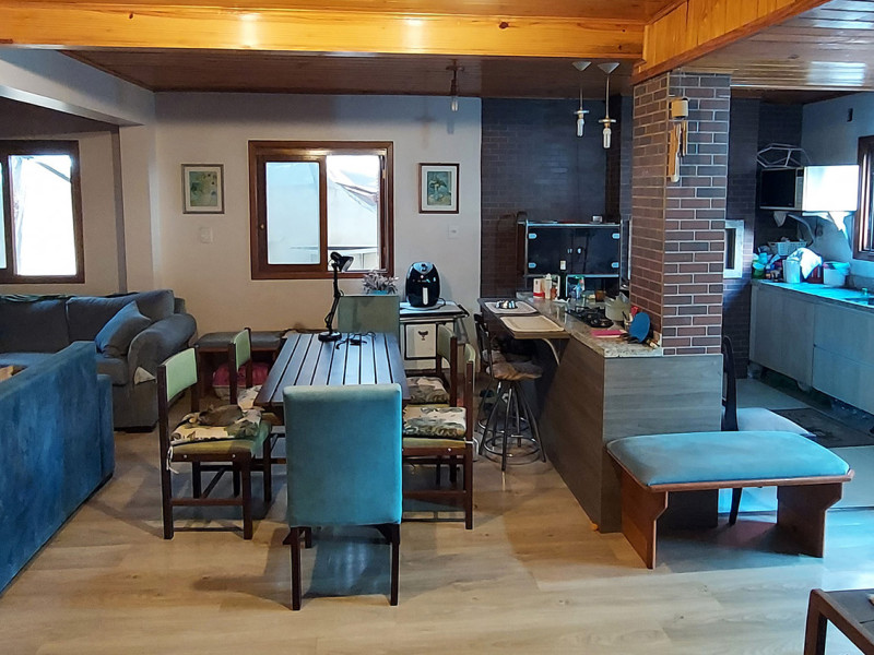 imóvel com 200m² - São Francisco - Bento Gonçalves