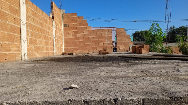 Terreno à venda Santa Cruz com 150m² e 1 quarto por R$ 40.000 - 1766771512-whatsapp-image-2023-05-16-at-08.jpeg