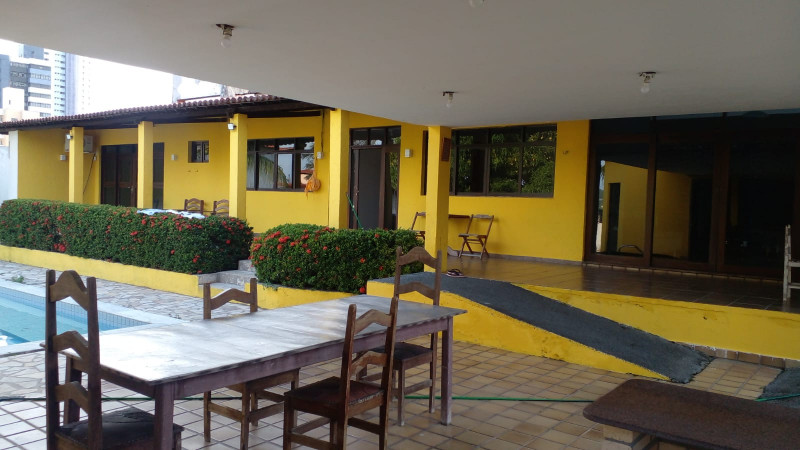 Casa para alugar Candelária com 1m² e 3 quartos por R$ 5.850 - 258651724-img-20230512-wa0027.jpg