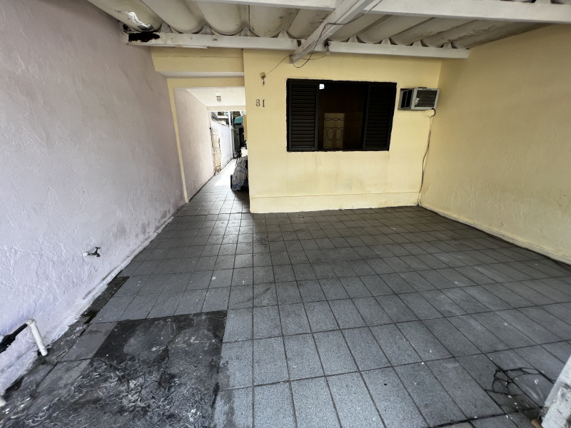 Casa à venda Jardim São Francisco com 103m² e 3 quartos por R$ 300.000 - 1498658826-frente-quintal-2.jpeg