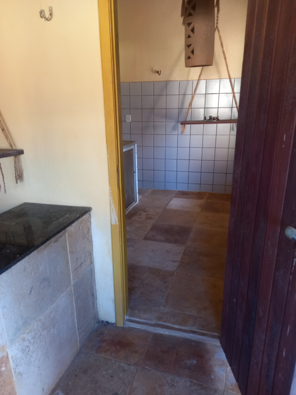 Casa à venda Centro com 2500m² e 4 quartos por R$ 550.000 - 1754147499-20220529-123631.jpg