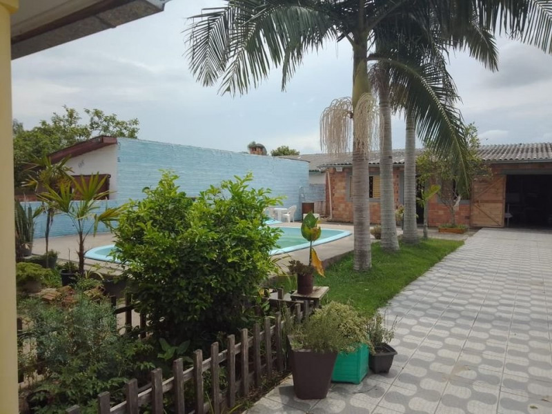 Casa à venda Flórida com 550m² e 4 quartos por R$ 280.000 - 1887508845-f5.jpg