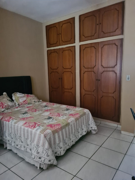 Casa à venda Realengo com 200m² e 5 quartos por R$ 340.000 - 2090534448-whatsapp-image-2023-05-18-at-09.jpeg
