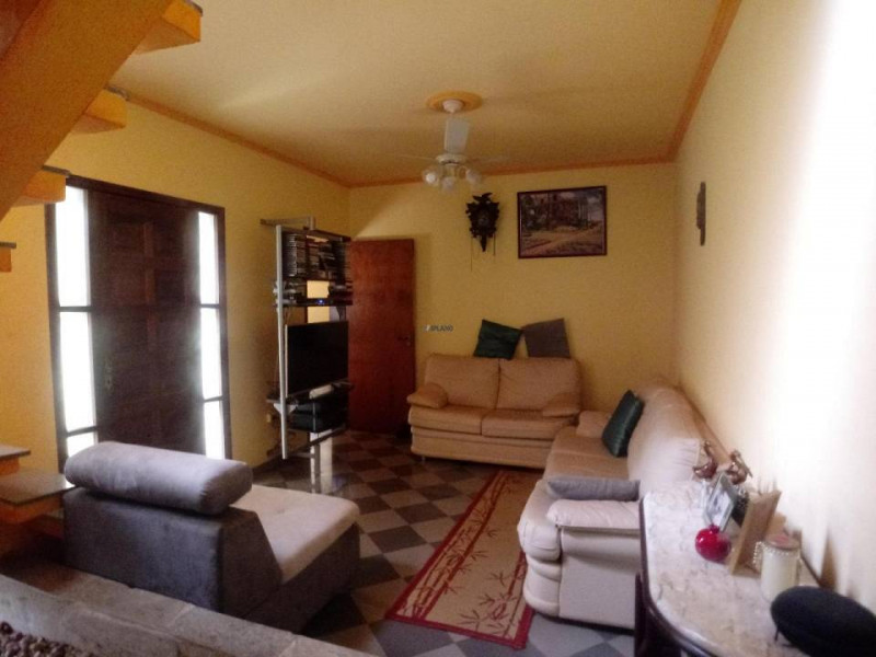 Casa à venda Parque Fehr com 600m² e 3 quartos por R$ 680.000 - 1160574042-whatsapp-image-2023-05-22-at-09.jpeg
