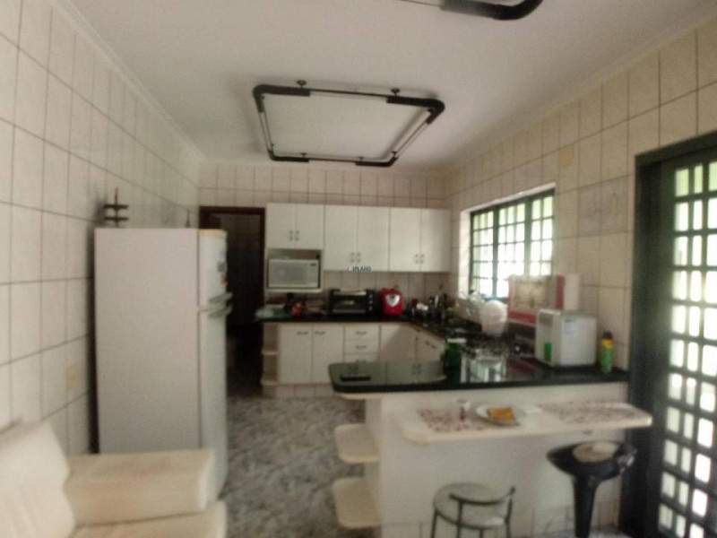 Casa à venda Parque Fehr com 600m² e 3 quartos por R$ 680.000 - 677593792-whatsapp-image-2023-05-22-at-09.jpeg