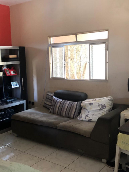 Casa à venda Interlagos com 100m² e 2 quartos por R$ 250.000 - 1531931507-2f36b4c3-a631-4cad-bdd6-a56fc9016a6f.jpeg