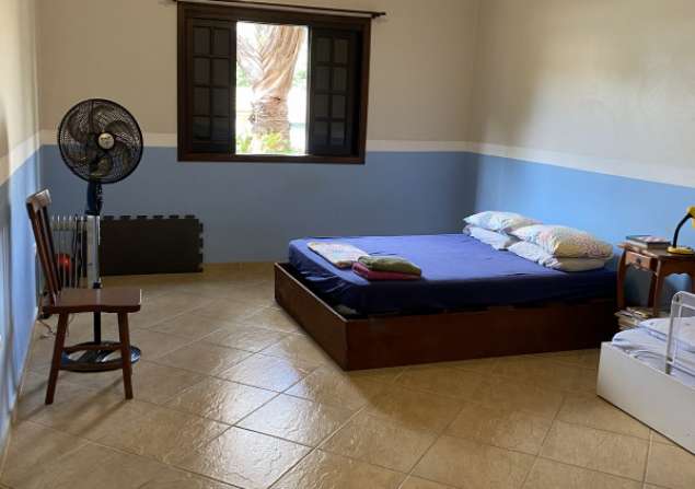 imóvel com 1202m²